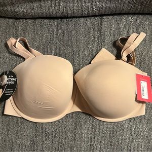 Spanx Up For Anything strapless bra. Champagne beige. 38C
